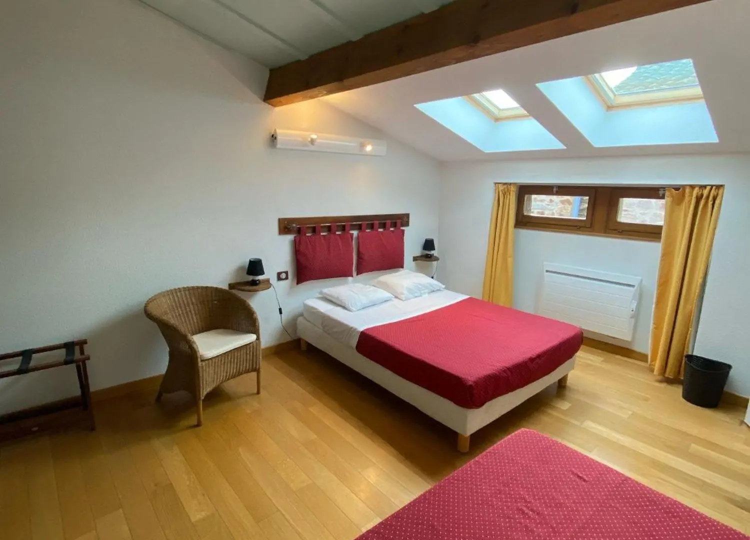 Auberge Des Trois Ami-Es Vinezac Värdshus