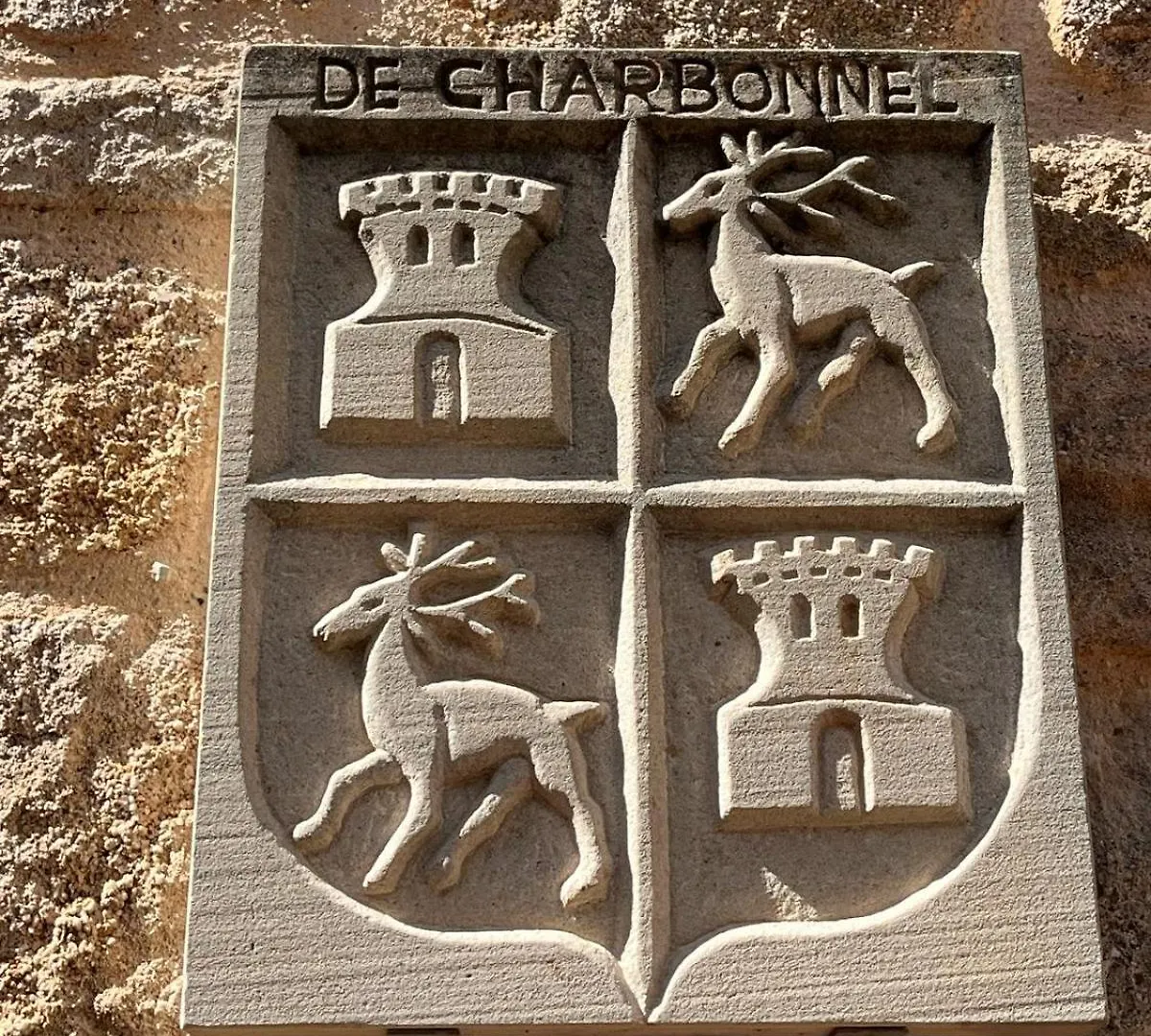 Auberge Des Trois Ami-Es Vinezac 0*,